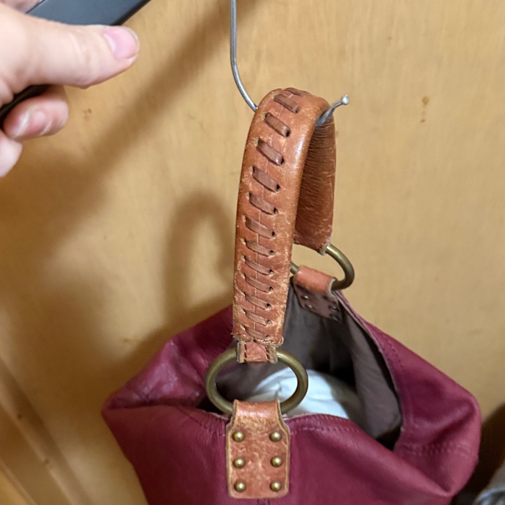 Lucky Brand Whipstitch Slouch Hobo Bag - Picture 5 of 7